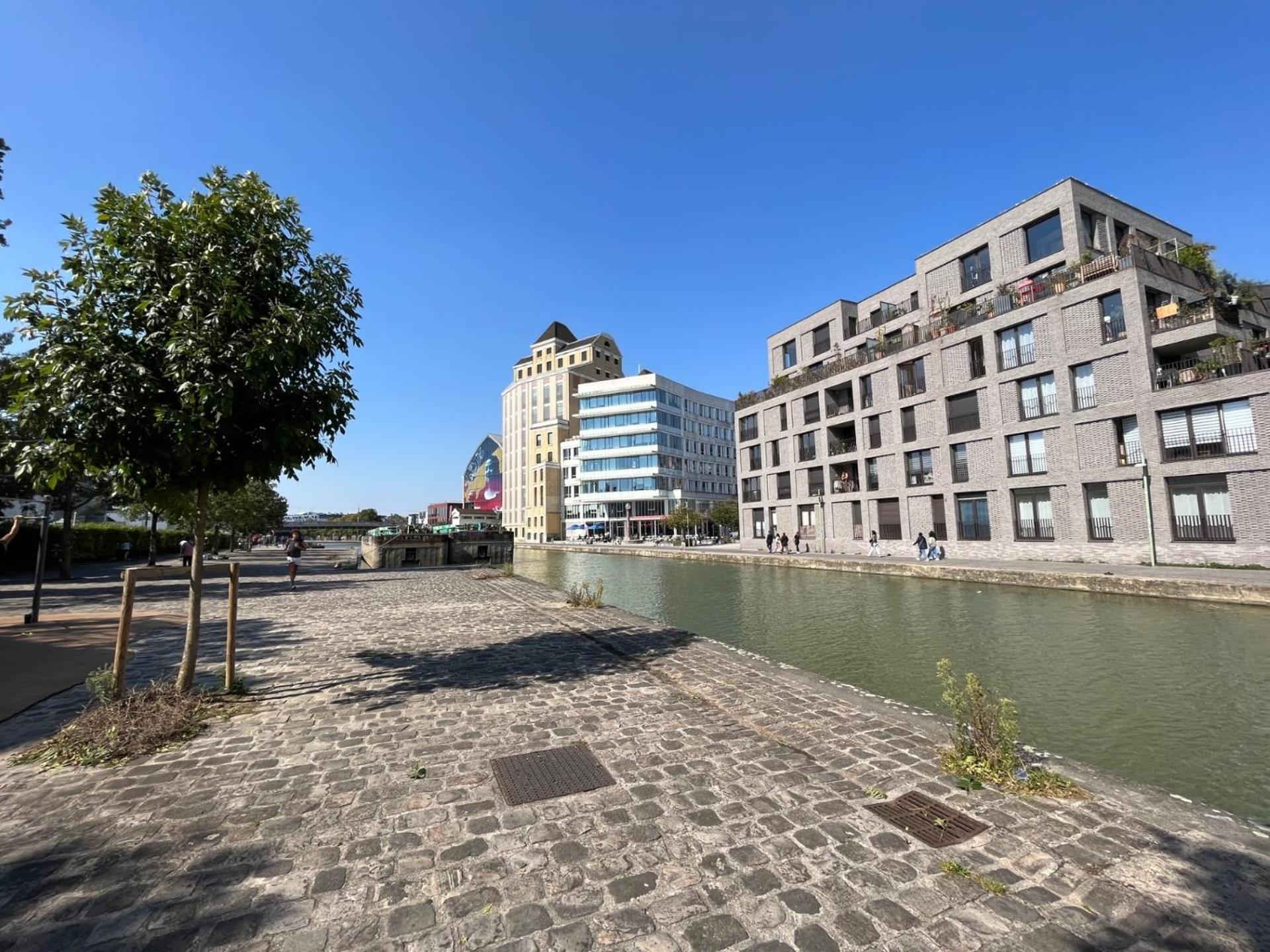 Studio De Charme Pantin Exterior photo